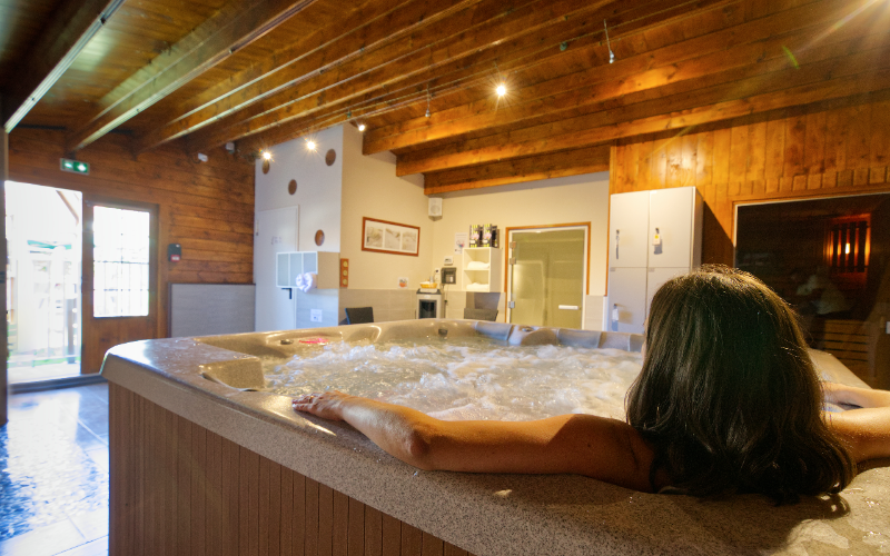  Jacuzzi in Doha Qatar 